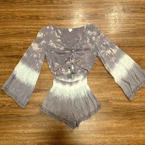 Surf Gypsy Purple Romper Size L